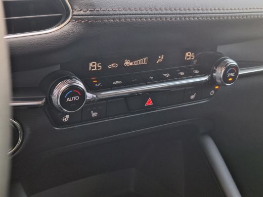 Mazda 3 2.5 e-SkyActiv-G M Hybrid 140 Exclusive-line | 360 Camera | Bose | Dodehoeksensoren | Draadloze A... ActivLease financial lease