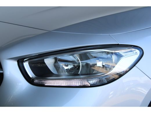 Mercedes B-Klasse Mercedes-Benz 180 Business Solution | Achteruitrijcamera | Apple Carplay/Android Auto|telefoonint... ActivLease financial lease