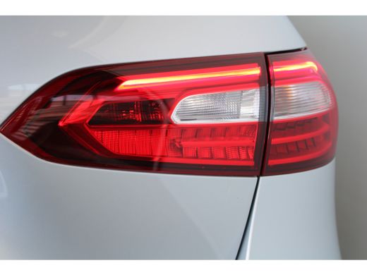 Mercedes-Benz B-Klasse 180 Business Solution | Achteruitrijcamera | Apple Carplay/Android Auto|telefoonintegratie premiu... ActivLease financial lease