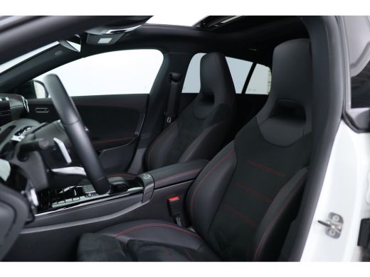 Mercedes CLA-Klasse Shooting Brake 250 e Luxury Line | Panoramadak | Led | BLIS | Stoelverwarming | Widescreen | Came... ActivLease financial lease