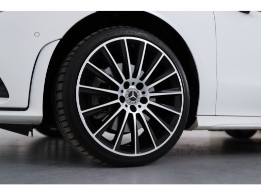Mercedes CLA-Klasse Shooting Brake 250 e Luxury Line | Panoramadak | Led | BLIS | Stoelverwarming | Widescreen | Came... ActivLease financial lease