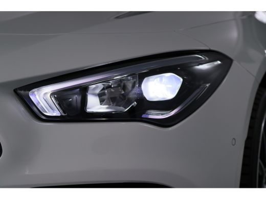 Mercedes CLA-Klasse Shooting Brake 250 e Luxury Line | Panoramadak | Led | BLIS | Stoelverwarming | Widescreen | Came... ActivLease financial lease