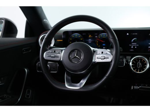 Mercedes CLA-Klasse Shooting Brake 250 e Luxury Line | Panoramadak | Led | BLIS | Stoelverwarming | Widescreen | Came... ActivLease financial lease