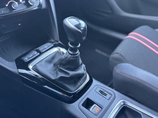 Opel Corsa Opel 1.2 GS Line | Achteruitrijcamera | Apple Carplay/Android Auto|telefoonintegratie premium | K... ActivLease financial lease