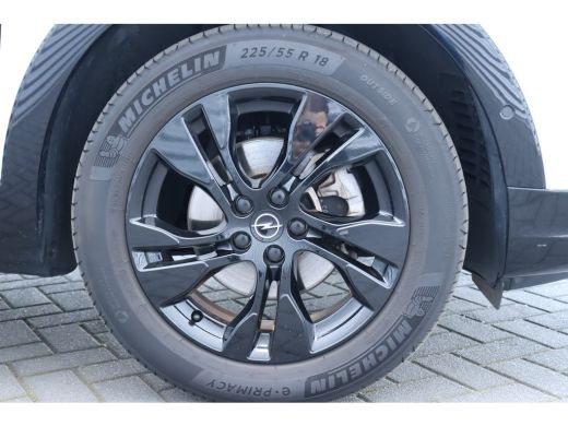 Opel Grandland Opel 1.2 TURBO 130PK LEVEL 4 GS AUTOMAAT / NAVI / LEDER / CLIMA / LED / PDC / AGR / 18" LMV / WIN... ActivLease financial lease