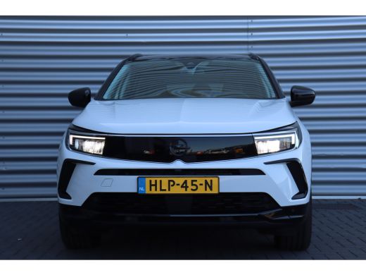 Opel Grandland Opel 1.2 TURBO 130PK LEVEL 4 GS AUTOMAAT / NAVI / LEDER / CLIMA / LED / PDC / AGR / 18" LMV / WIN... ActivLease financial lease