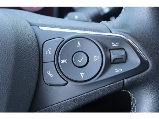 Opel Grandland Opel 1.2 TURBO 130PK LEVEL 4 GS AUTOMAAT / NAVI / LEDER / CLIMA / LED / PDC / AGR / 18" LMV / WIN... ActivLease financial lease