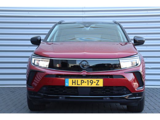 Opel Grandland Opel 1.2 TURBO 130PK LEVEL 4 GS AUTOMAAT / NAVI / LEDER / CLIMA / LED / PDC / AGR / 18" LMV / WIN... ActivLease financial lease
