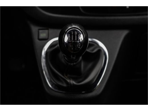 Opel Vivaro L2H1 | Irmscher GT| NR75/100 | 5-Zits | Navigatie | Climate | Cruise | PDC | Euro 6 ActivLease financial lease