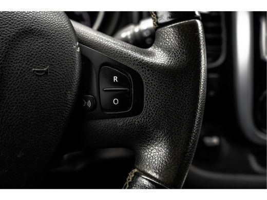 Opel Vivaro L2H1 | Irmscher GT| NR75/100 | 5-Zits | Navigatie | Climate | Cruise | PDC | Euro 6 ActivLease financial lease