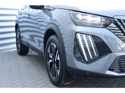 Peugeot 2008 Peugeot 1.2 PURETECH 130PK GT PACK AUTOMAAT / NAVI / LEDER / CLIMA / LED / PDC / 17" LMV / KEYLES... ActivLease financial lease