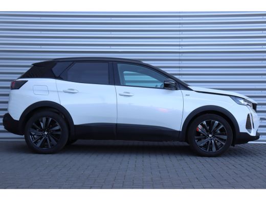 Peugeot 3008 Peugeot 1.2 PURETECH 130PK GT PACK AUTOMAAT / NAVI / LEDER / CLIMA / PDC / 19" LMV / CAMERA / BLA... ActivLease financial lease