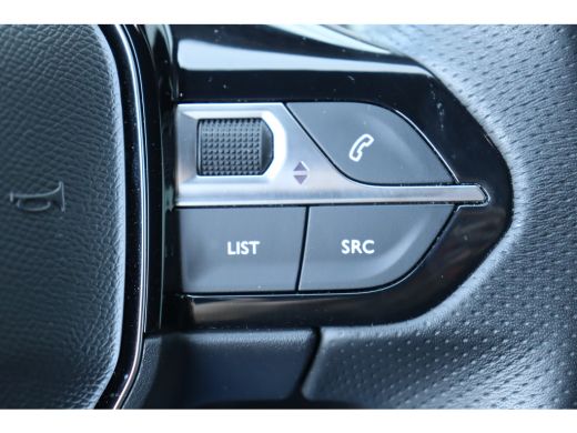 Peugeot 3008 Peugeot 1.2 PURETECH 130PK GT PACK AUTOMAAT / NAVI / LEDER / CLIMA / PDC / 19" LMV / CAMERA / BLA... ActivLease financial lease
