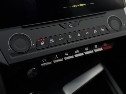 Peugeot 308 SW Peugeot 1.6 Plug-in Hybrid 180 Active Pack Business | AGR-bestuurdersstoel | Apple Carplay/And... ActivLease financial lease