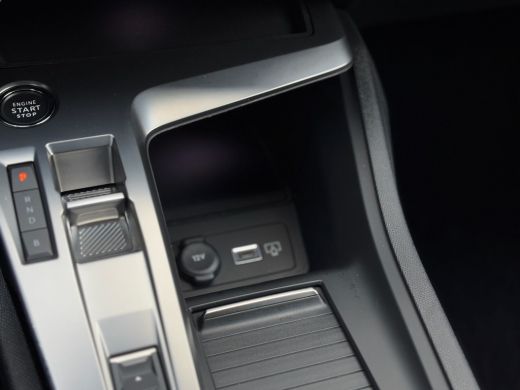 Peugeot 308 SW Peugeot 1.6 Plug-in Hybrid 180 Active Pack Business | AGR-bestuurdersstoel | Apple Carplay/And... ActivLease financial lease