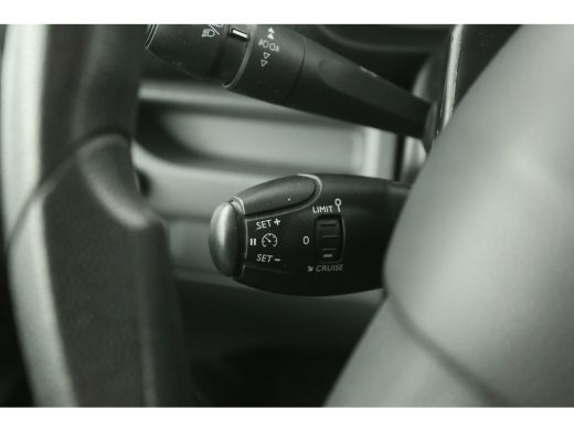 Peugeot e-Expert 75 kWh L2H1 | Gratis E-Step | Elektrisch | EMISSIEVRIJE ZONE | Automaat Airco 360 Camera Carplay ... ActivLease financial lease