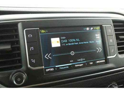 Peugeot e-Expert 75 kWh L2H1 | Gratis E-Step | Elektrisch | EMISSIEVRIJE ZONE | Automaat Airco 360 Camera Carplay ... ActivLease financial lease