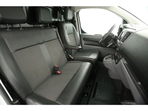Peugeot e-Expert 75 kWh L2H1 | Gratis E-Step | Elektrisch | EMISSIEVRIJE ZONE | Automaat Airco 360 Camera Carplay ... ActivLease financial lease