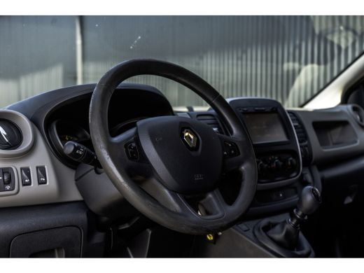 Renault Trafic 1.6 dCi L2H1 125PK | 6-Zits | Navigatie | Cruise | Airco | PDC | Euro 6 ActivLease financial lease