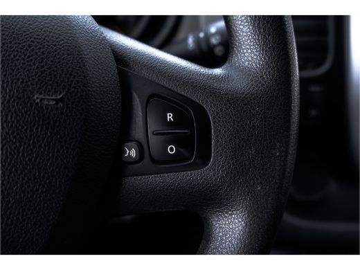 Renault Trafic 1.6 dCi L2H1 125PK | 6-Zits | Navigatie | Cruise | Airco | PDC | Euro 6 ActivLease financial lease
