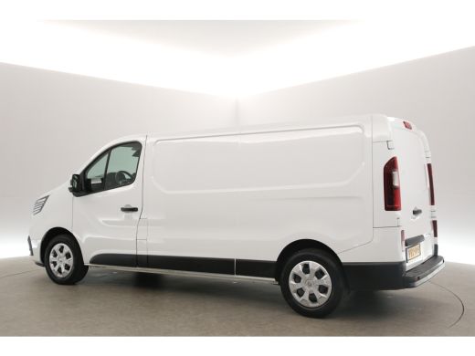 Renault Trafic 2.0 dCi T30 L2H1 Airco Cruise Carplay Parkeersensoren 3 Persoons Elektrpakket ActivLease financial lease