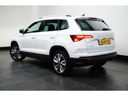 Skoda Karoq 1.5 TSI 150 pk ACT Business Edition 7-DSG | Panoramadak | Achteruitrijcamera | Apple carplay | ActivLease financial lease