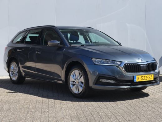 Skoda Octavia Combi 1.0 TSI 110PK Business Edition | TREKHAAK | LED | NAVI | PARKEERSENSOREN V+A | ActivLease financial lease