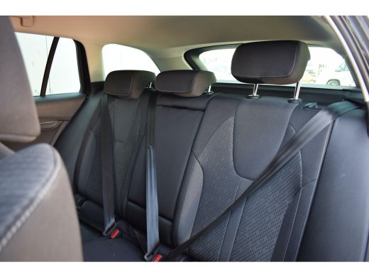 Skoda Octavia Combi 1.5 TSI First Edition | Trekhaak | CarPlay | Stoelverw. | Camera ActivLease financial lease