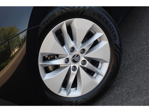 Skoda Octavia Combi 1.0 e-TSI BNS Edition | Trekhaak | LED | Stoelverw. | Cruise | PDC V+A | Elek. Achterklep |... ActivLease financial lease