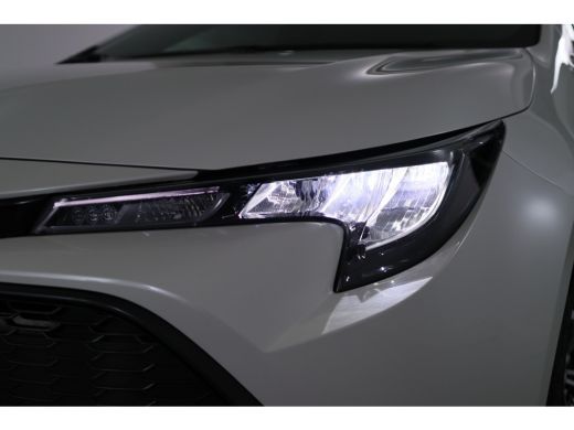 Toyota Corolla Touring Sports 1.8 Hybrid Business Plus | Camera | Adaptive Cruise | Led | Climate Control | Trekhaak | Stoelver... ActivLease financial lease