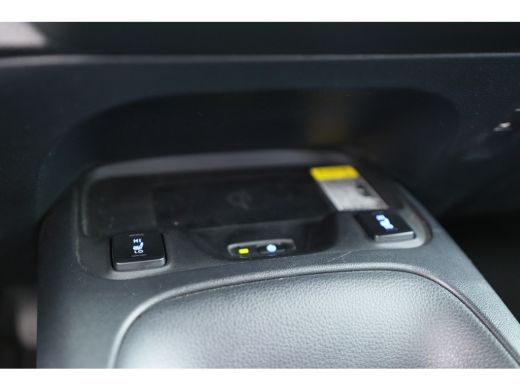 Toyota Corolla Touring Sports 1.8 Hybrid Business Plus | Camera | Adaptive Cruise | Led | Climate Control | Trekhaak | Stoelver... ActivLease financial lease
