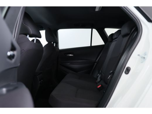 Toyota Corolla Touring Sports 1.8 Hybrid Business Plus | Camera | Adaptive Cruise | Led | Climate Control | Trekhaak | Stoelver... ActivLease financial lease