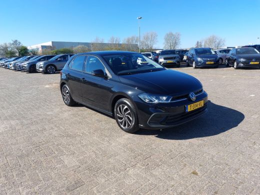 Volkswagen Polo Volkswagen 1.0 TSI Life | Adaptive Cruise | PDC V+A | Airco | Carplay | DAB | LMV 15" | Lane Assi... ActivLease financial lease