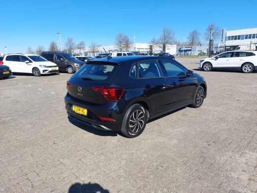 Volkswagen Polo Volkswagen 1.0 TSI Life | Adaptive Cruise | PDC V+A | Airco | Carplay | DAB | LMV 15" | Lane Assi... ActivLease financial lease