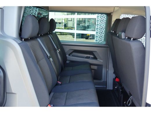 Volkswagen Transporter | 6 persoons | Dubbele Cabine | Comfort line | Navi By App | Trekhaak | App Connect . ActivLease financial lease