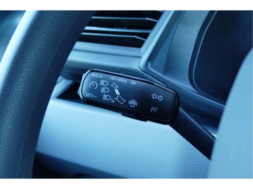 Volkswagen Transporter | 6 persoons | Dubbele Cabine | Comfort line | Navi By App | Trekhaak | App Connect . ActivLease financial lease