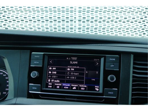 Volkswagen Transporter | 6 persoons | Dubbele Cabine | Comfort line | Navi By App | Trekhaak | App Connect . ActivLease financial lease