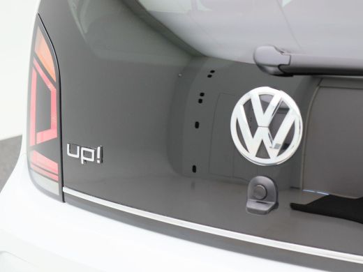 Volkswagen up! 1.0 BMT up! beats | Airco | Cruise Control | Bluetooth | Parkeersensoren Achter | Beats Audio | 1... ActivLease financial lease