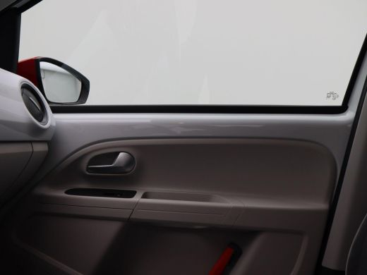 Volkswagen up! 1.0 BMT up! beats | Airco | Cruise Control | Bluetooth | Parkeersensoren Achter | Beats Audio | 1... ActivLease financial lease