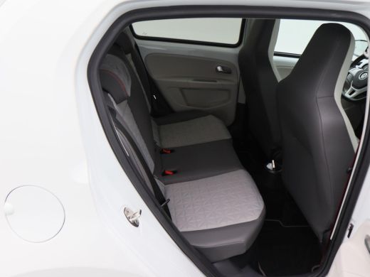 Volkswagen up! 1.0 BMT up! beats | Airco | Cruise Control | Bluetooth | Parkeersensoren Achter | Beats Audio | 1... ActivLease financial lease