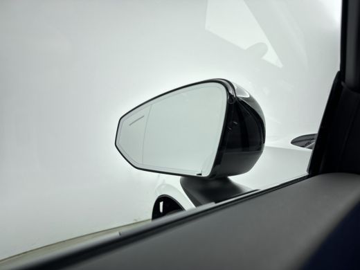 Volvo  EX30 Twin Motor Performance Ultra 69 kWh | 20"LM Velgen | Climate Pack | Getint glas | Panoramadak | H... ActivLease financial lease
