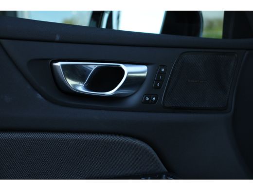 Volvo  V60 T6 Recharge AWD R-Design | Adaptive cruise | Harman/Kardon | Camera | Climate-Pack | 19-inch | BLIS ActivLease financial lease