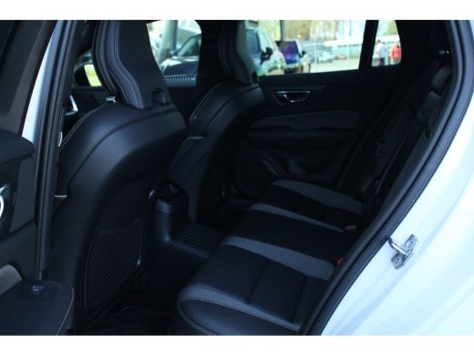 Volvo  V60 T6 Recharge AWD R-Design | Adaptive cruise | Harman/Kardon | Camera | Climate-Pack | 19-inch | BLIS ActivLease financial lease
