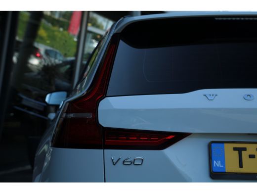 Volvo  V60 T6 Recharge AWD R-Design | Adaptive cruise | Harman/Kardon | Camera | Climate-Pack | 19-inch | BLIS ActivLease financial lease
