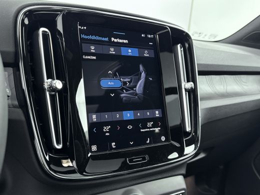 Volvo  XC40 Recharge Twin Ultimate 78 kWh | 408pk | Trekhaak | Pixel LED lampen | PDC + Camera | Stoel - Stuu... ActivLease financial lease