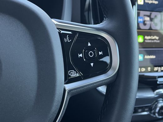 Volvo  XC60 Volvo 2.0 T8 Plug-in hybrid AWD Inscription | Trekhaak | HUD | Memory | Harman Kardon | ActivLease financial lease