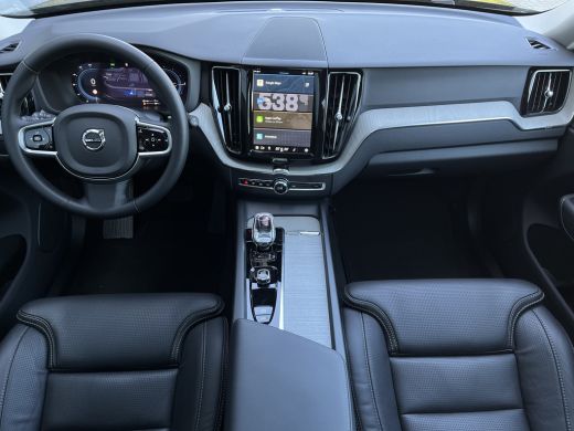 Volvo  XC60 Volvo 2.0 T8 Plug-in hybrid AWD Inscription | Trekhaak | HUD | Memory | Harman Kardon | ActivLease financial lease