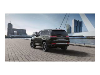 Jeep Grand Cherokee Jeep Summit Reserve Automaat