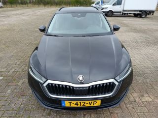 Skoda Octavia Combi Skoda 1.0 e-TSI Business Edition | Trekhaak | LED | Cruise | PDC V+A | Elek. Achterklep | C...
