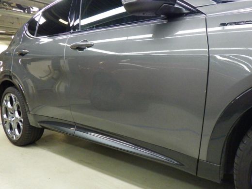 Alfa Romeo Tonale Alfa Romeo 1.5T Hybrid Edizione Speciale | Airco (automatisch) | Alcantara bekleding | Autonomous... ActivLease financial lease